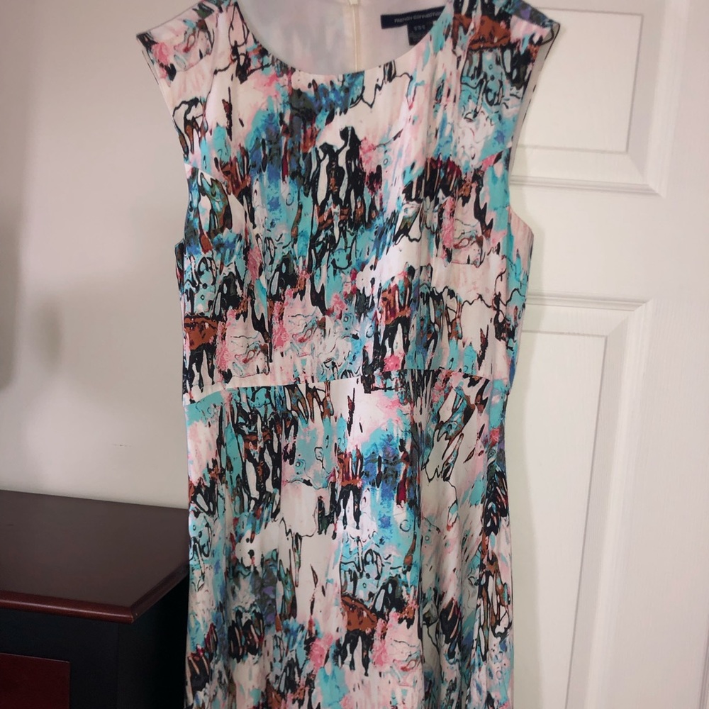 Short cocktail/party dress